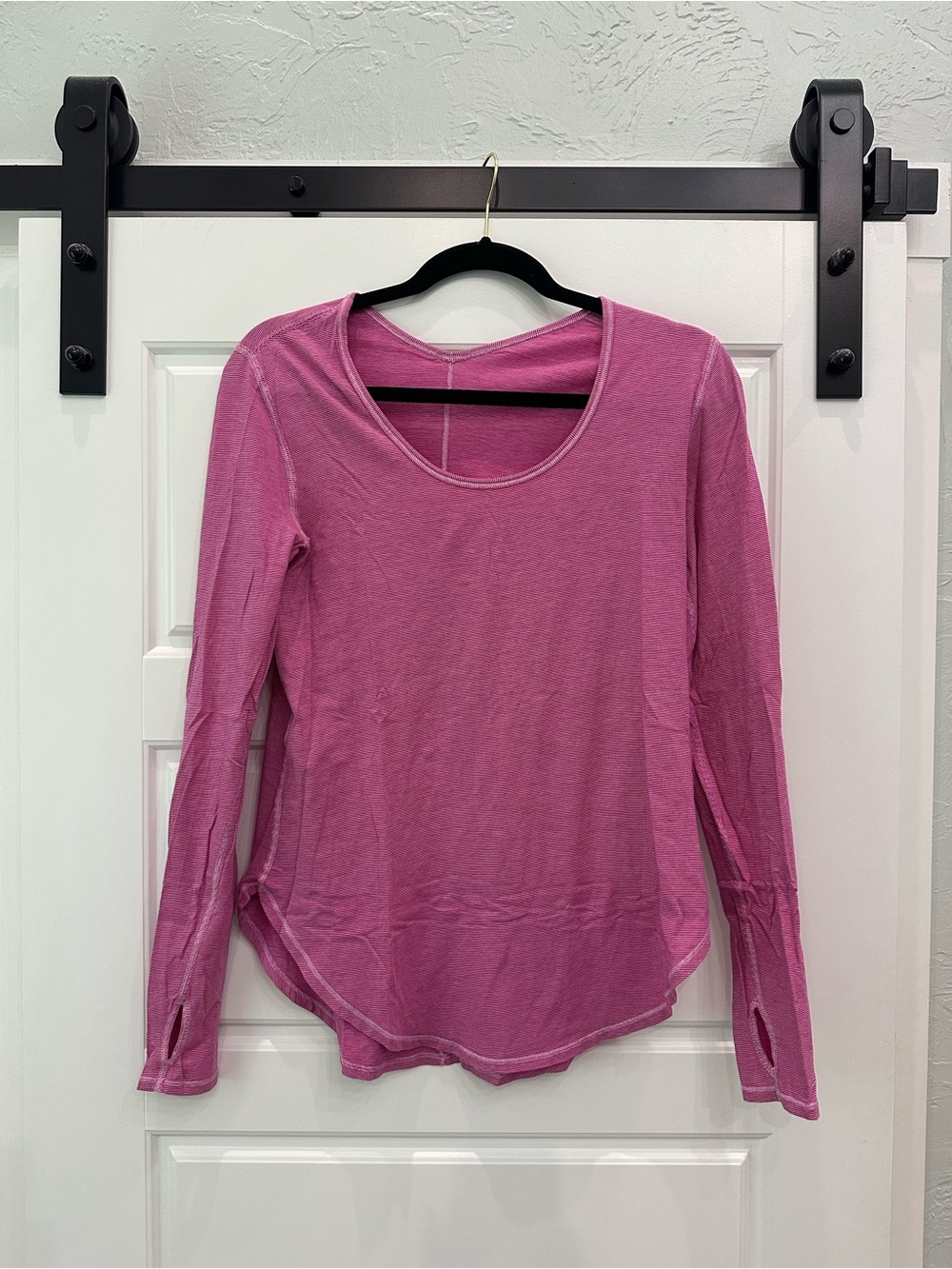 lululemon athletica Women's Magenta Long-Sleeve Scoop Neck Top